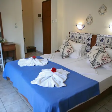 Karagianni Hotel 3*