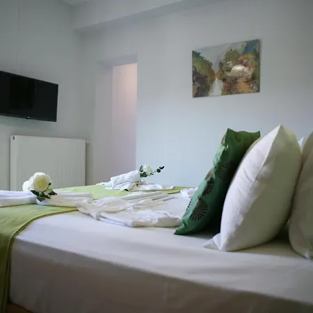 Karagianni Hotel 3*
