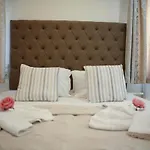 Karagianni Hotel