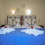 Karagianni فندق 3*