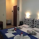 Karagianni فولوس