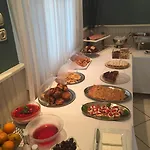 Karagianni 3*