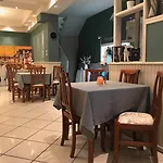 Karagianni فندق