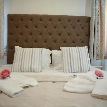 Karagianni Hotel