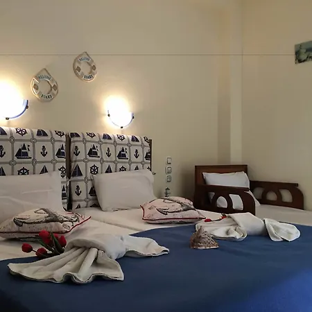 Hotel Karagianni 3*